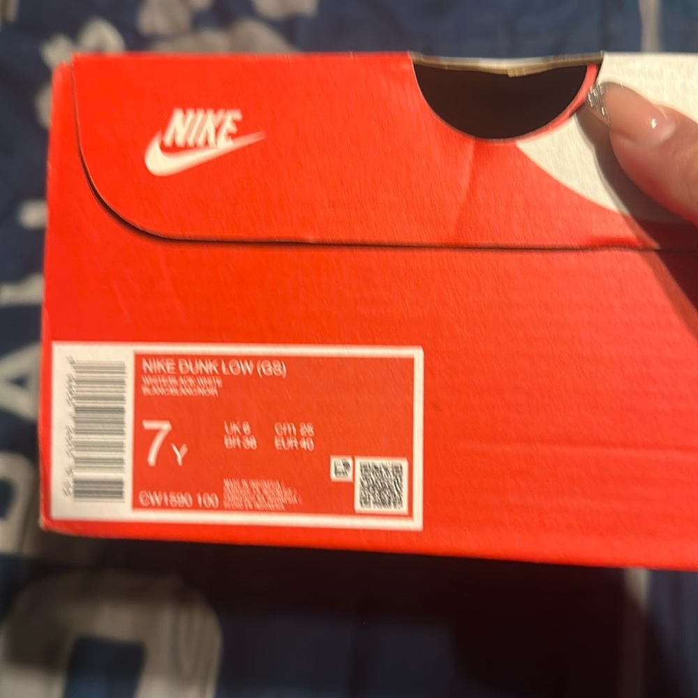 Panda dunks